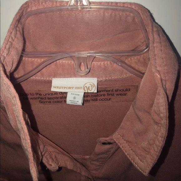 Button down blouse - Picture 3 of 3